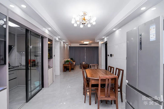 156㎡簡約四居,寬敞橫廳+功能房設計,顏值與實用性兼備